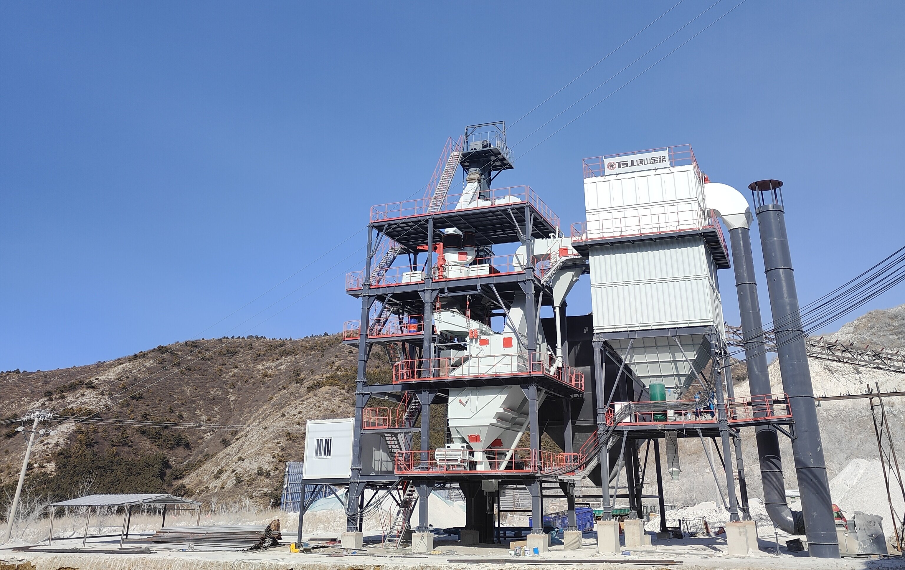 告別粉塵噪音！制砂樓如何改寫砂石行業(yè)環(huán)保格局？