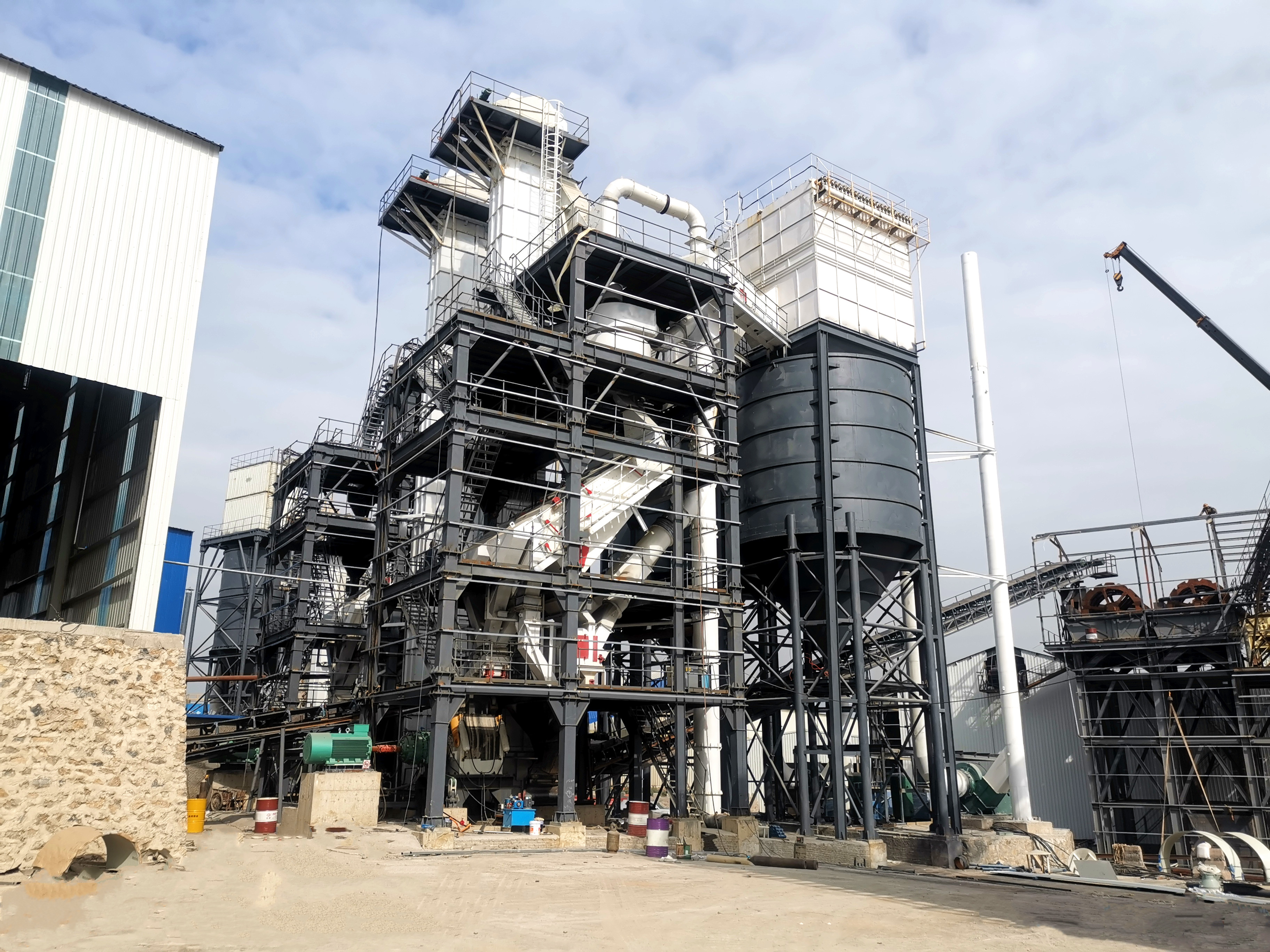冬季制砂不停產(chǎn)！干法制砂樓破解水洗難題，全年盈利不打烊